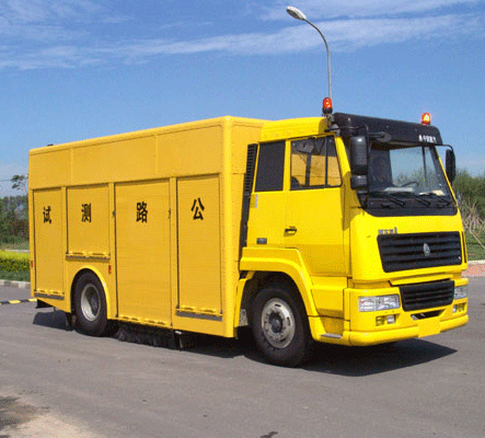 路面横向力系数测试车